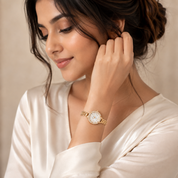 01WAT500(2) Classic Gold Crystal Link Watch