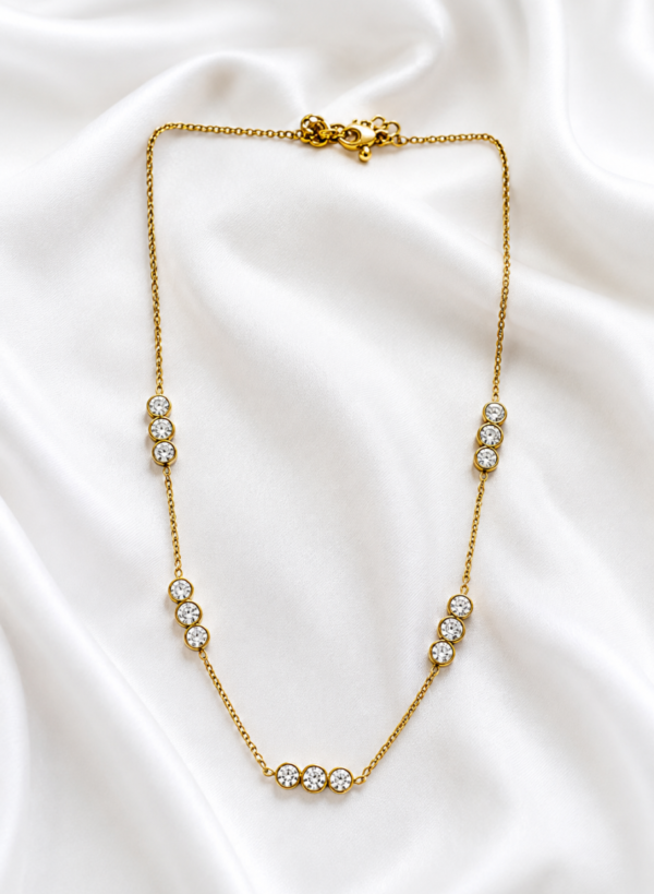 02CH0450 Triple Crystal Station Necklace