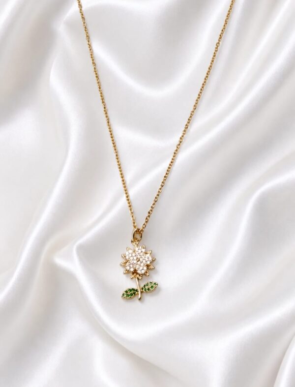 Emerald Bloom Necklace