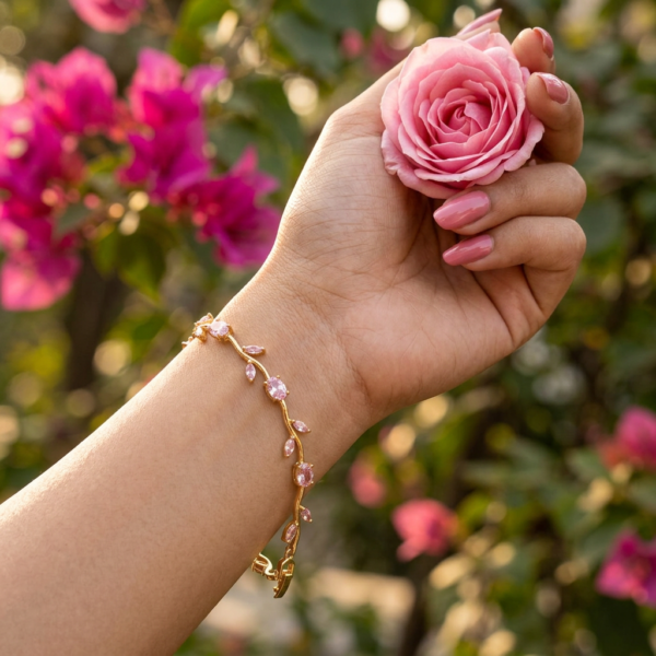 04BR0500(2) Blush Pink Leaf Vine Bracelet