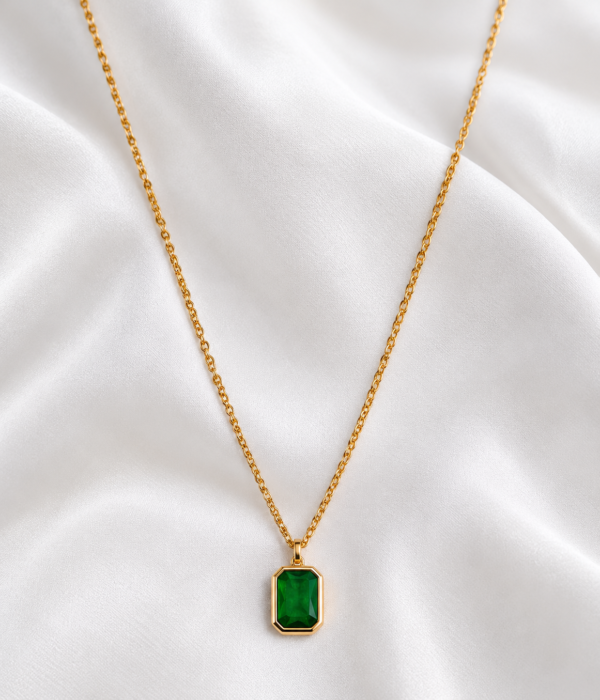 13CH0250 Deep Green Faceted Pendant Necklace