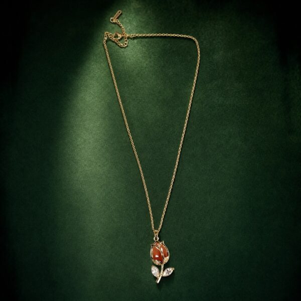 Romantic Rose Pendant Necklace