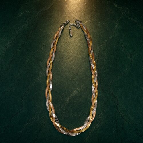 45CH0250 Bold Twisted Chain Necklace