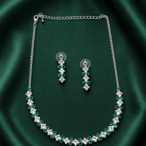 Emerald Rhombus Crystal Set